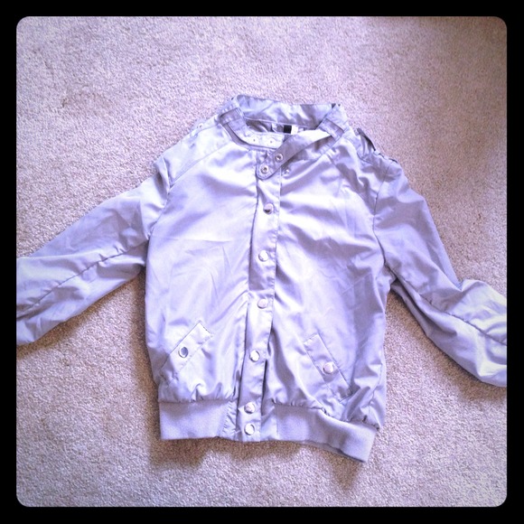 grey cropped jacket