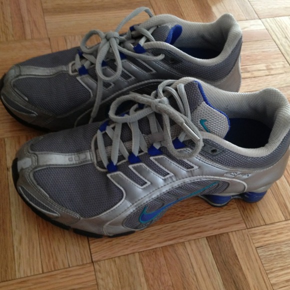 Reserved** Nike sneakers - Picture 1 of 3