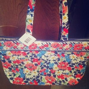 Reduced! Vera Bradley Tote