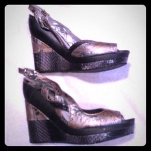 *Brand new* Naughty Monkey metallic wedge sandals