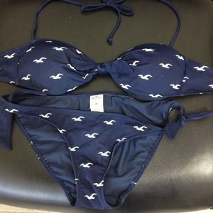 Hollister bikini size medium