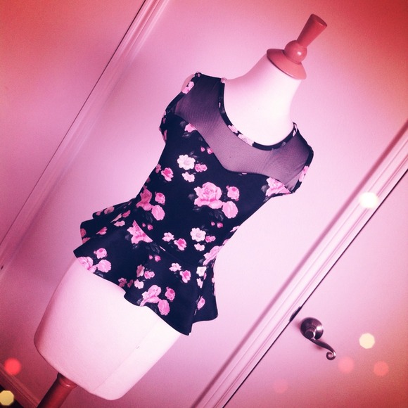Tops - ** SOLD ** Black Pink & White Floral Peplum Top