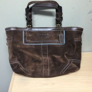 Authentic Coach in brown brushed leather