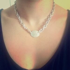 🚨LOWEST PRICE: T&Co. Necklace