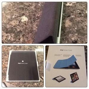 On hold NWT iPad Smart Cover