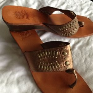 Women's sandals size 9