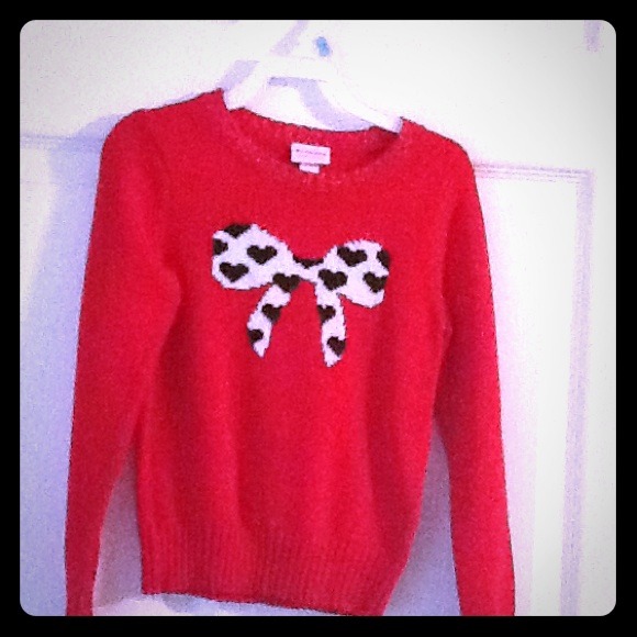 Red sweater with bow with hearts Bundle @mooser