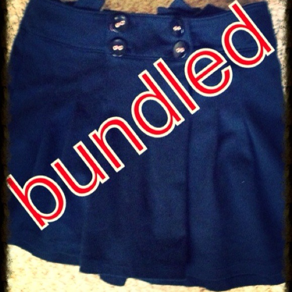 Pleated skirt reserved.