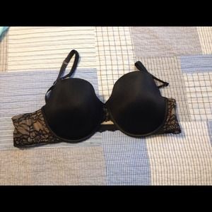 Black lace bra!