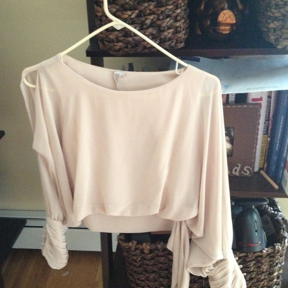 Sheer top with bell sleeve - Picture 1 of 4