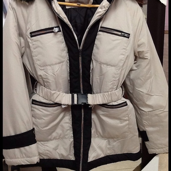 Woman Jacket - Picture 2 of 4