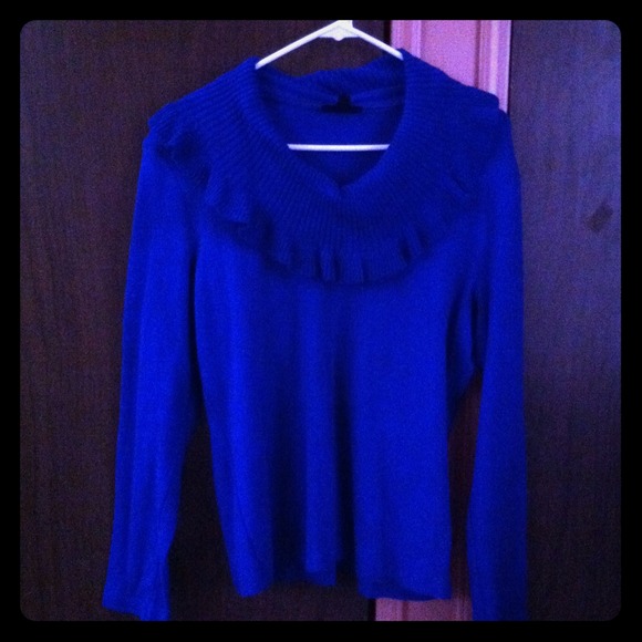Long sleeve sweater