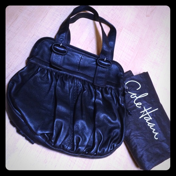 Cole Haan,brand New.PP welcome