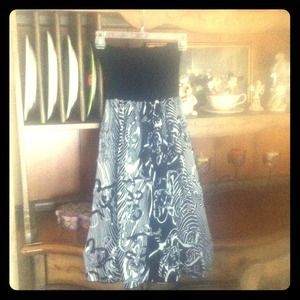 Black and white cover up. Stretchy and awesome!!!