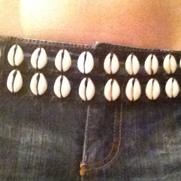 Belts - Picture 2 of 2