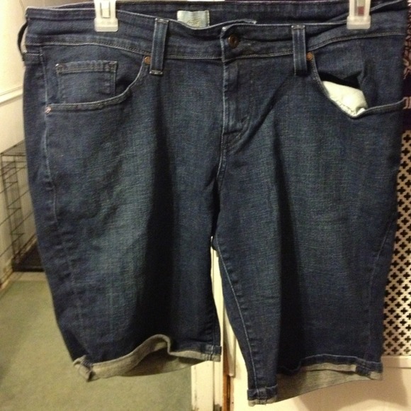 Denim half capris!