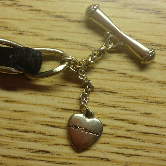 Betsey Johnson zebra heart charm bracelet - Picture 2 of 4