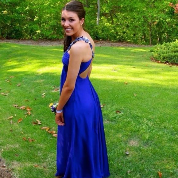 ❌SOLD❌La Femme Purple Prom Dress - Picture 2 of 4