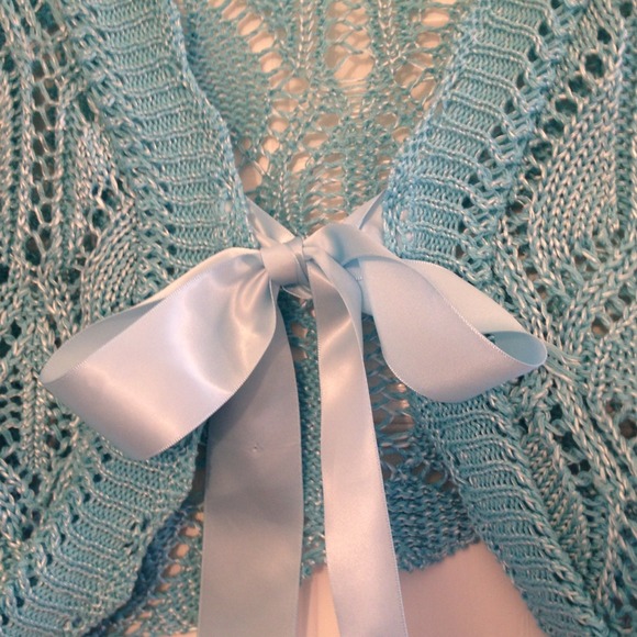 Front tie knit sweater - Picture 2 of 3