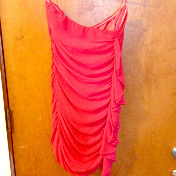 Lulu's strapless dress