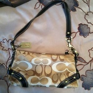 Small Coach shoulder Bag