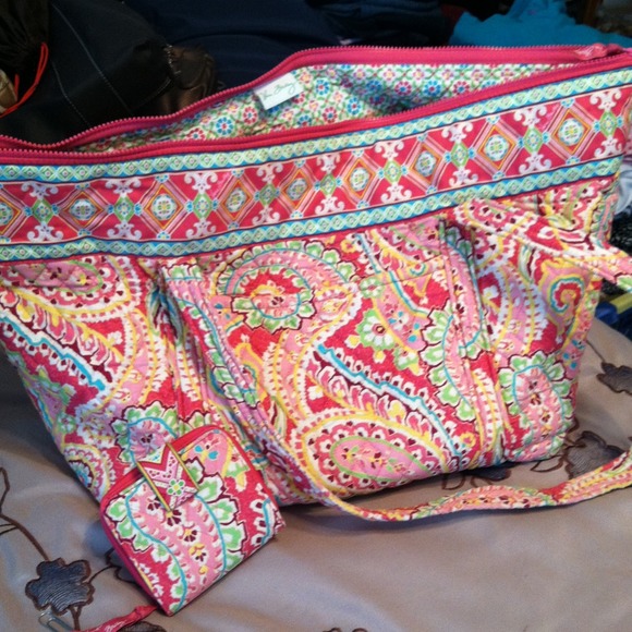 Vera Bradley Tote w/ Matching Wallet