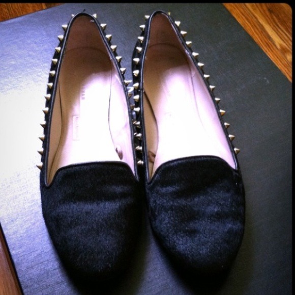 🔴SOLD🔴Zara Calf Hair Flats