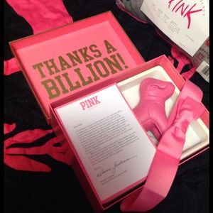 Trade ****** vs pink billion dollardog