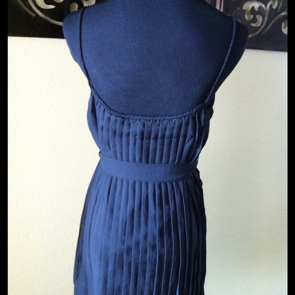 Pleated Black Dress - Picture 4 of 4