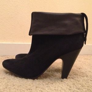 Ash black suede/leather booties