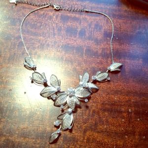 Flower Design Necklace