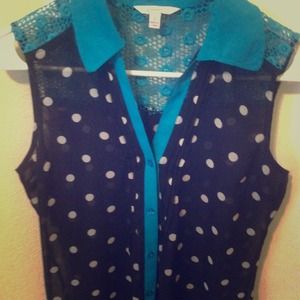 Reserved for sbonet chiffon top and gray shorts