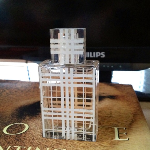 Burberry Brit perfume