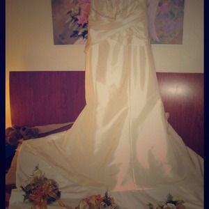 Wedding dress