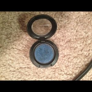 Mac eyeshadow