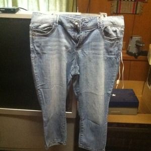 🚫RESERVED🚫 Apt 9 size 16 jean capris