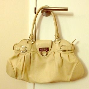 Traded - Authentic Ferragamo bag