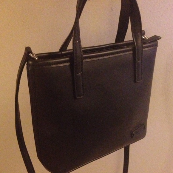 Nine West small Crossbody - Picture 2 of 3