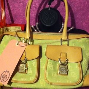 Authentic Dooney & Bourke handbag