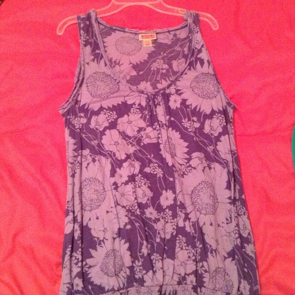 Cute purple floral sleeveless shirt