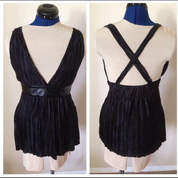 RESERVED Arden B Open Back Top Size S