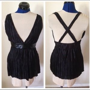 RESERVED Arden B Open Back Top Size S