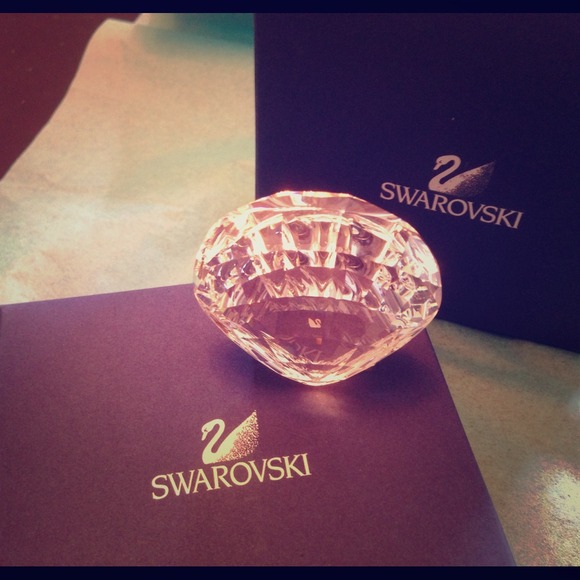 Swarovski Crystal Sea Shell - Picture 1 of 3