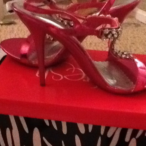 Refresh - Picture 2 of 3