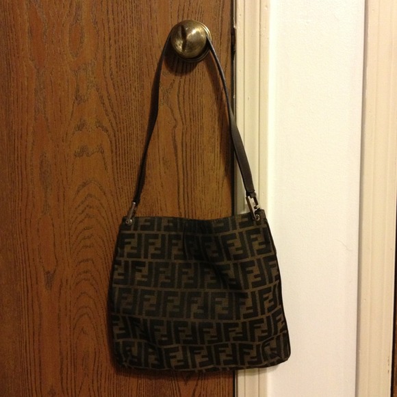 💢SOLD💢Authentic Fendi Bag