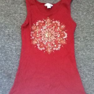 Red cute tank top!
