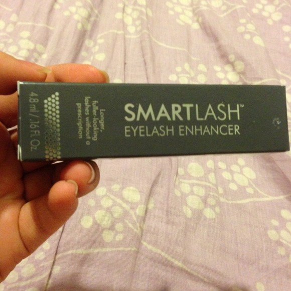 Smart lash eye lash enhancer
