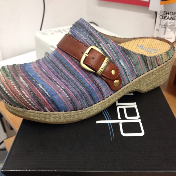 Dansko jute mule weave