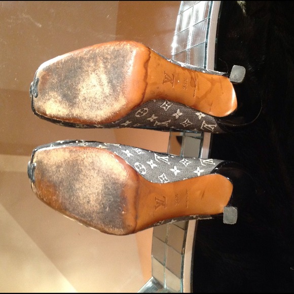 Authentic Louis Vuitton shoes⚡reduced⚡ - Picture 3 of 4