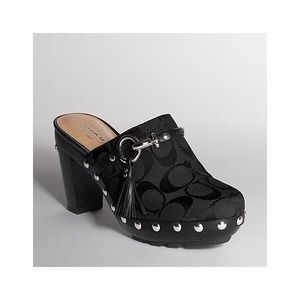 $$$TRADED$$$ COACH SHASHA CLOG SIGNATURE BLACK~EUC